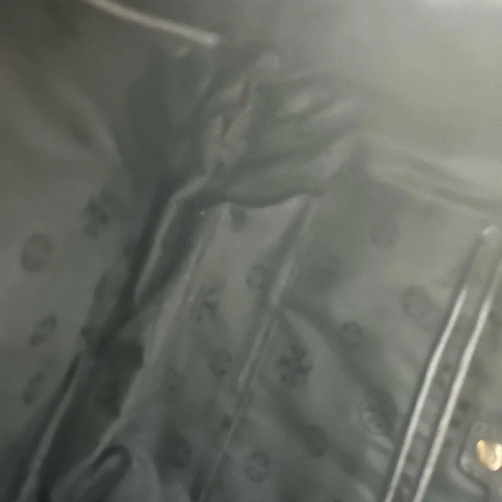 Tory Burch Black Shoulder Bag with Gold Accents - Picture 8 of 8